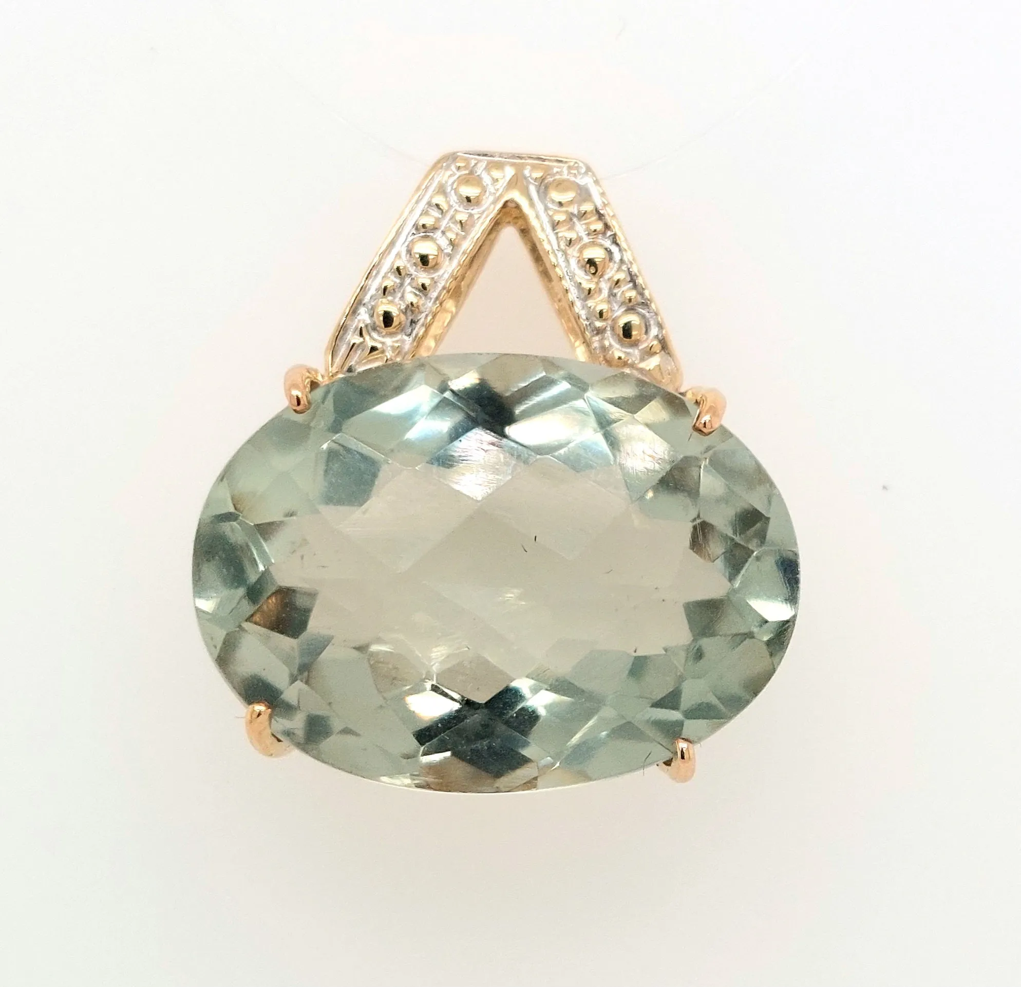 14KY Oval Green Quartz Checkerboard-Cut Pendant