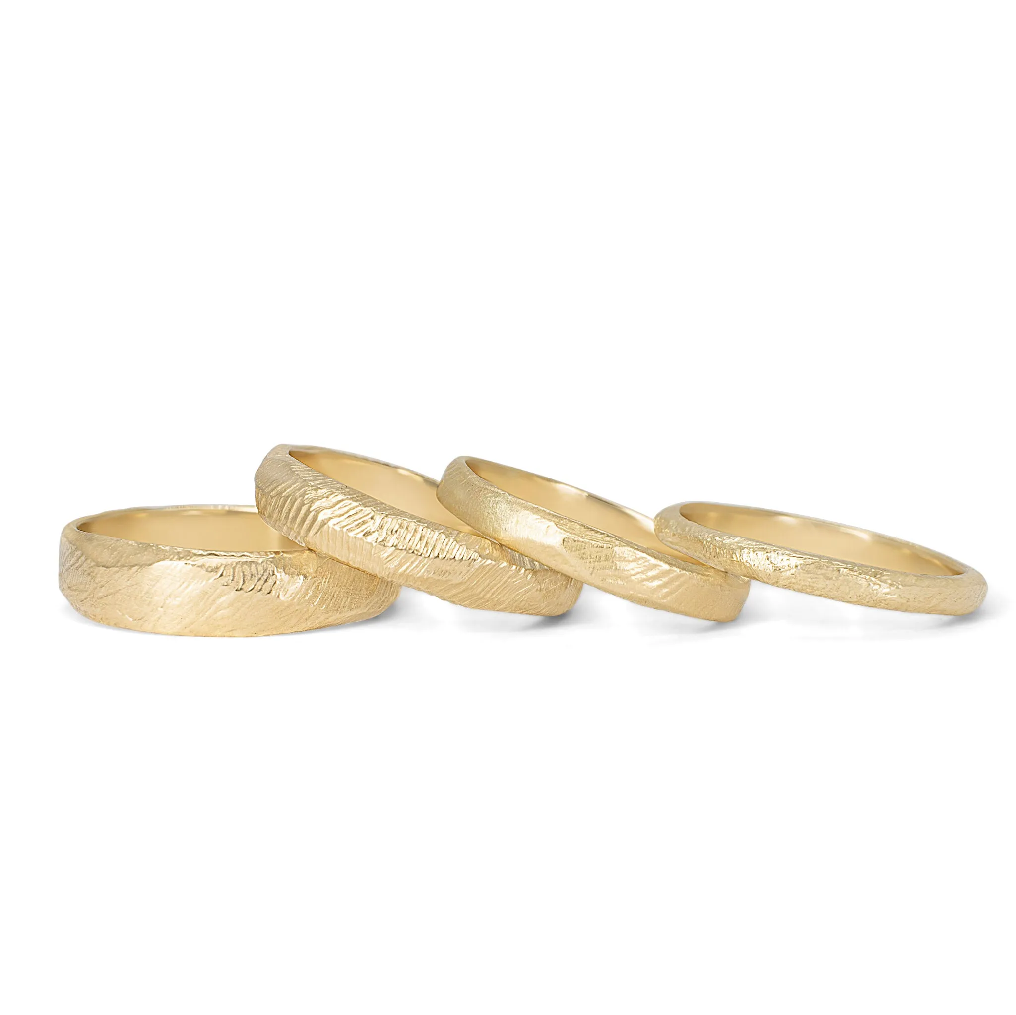18K Carved Wedding Band 3mm