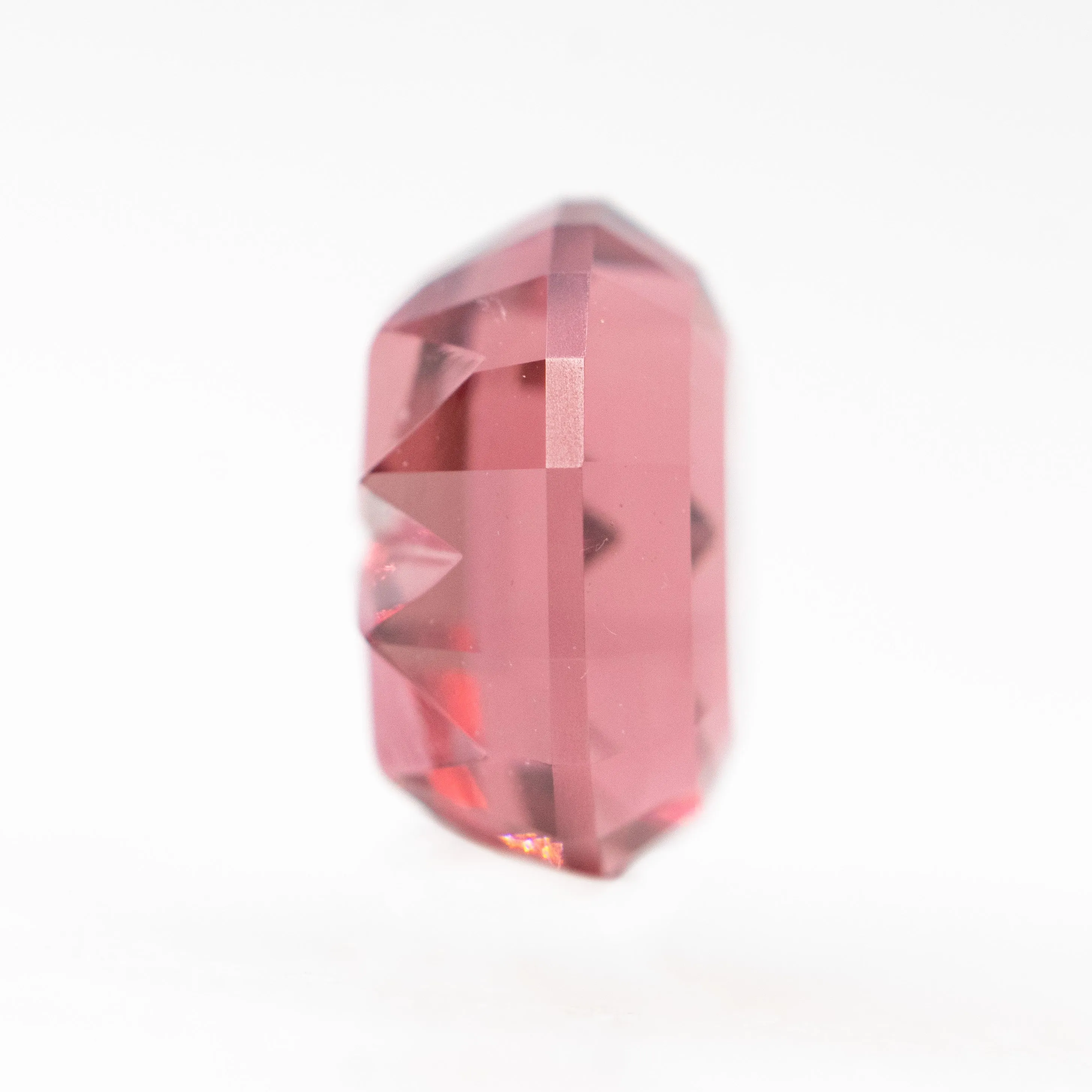 2.02 Carat John Dyer Starbrite Geometric Oval Malaya Garnet for Custom Work - Inventory Code GOG202