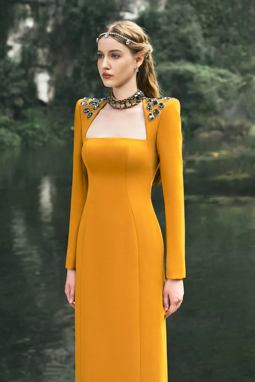 Choker Shoulder Stone Embellished Dress
