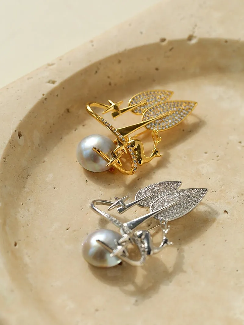 Christmas Deer Seawater Mapei Pearl Brooch