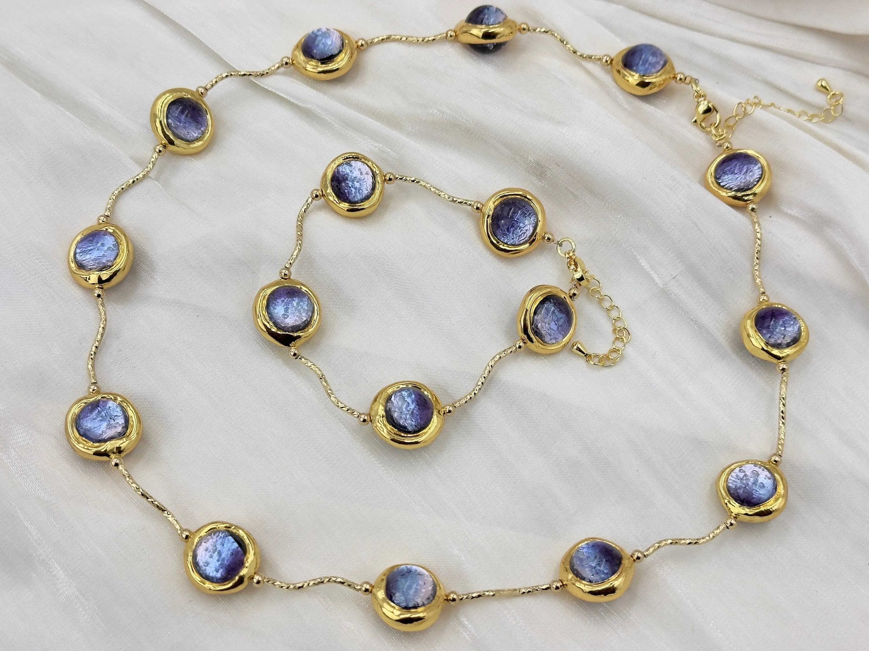 Colorful cat eye murano glass beads necklace.