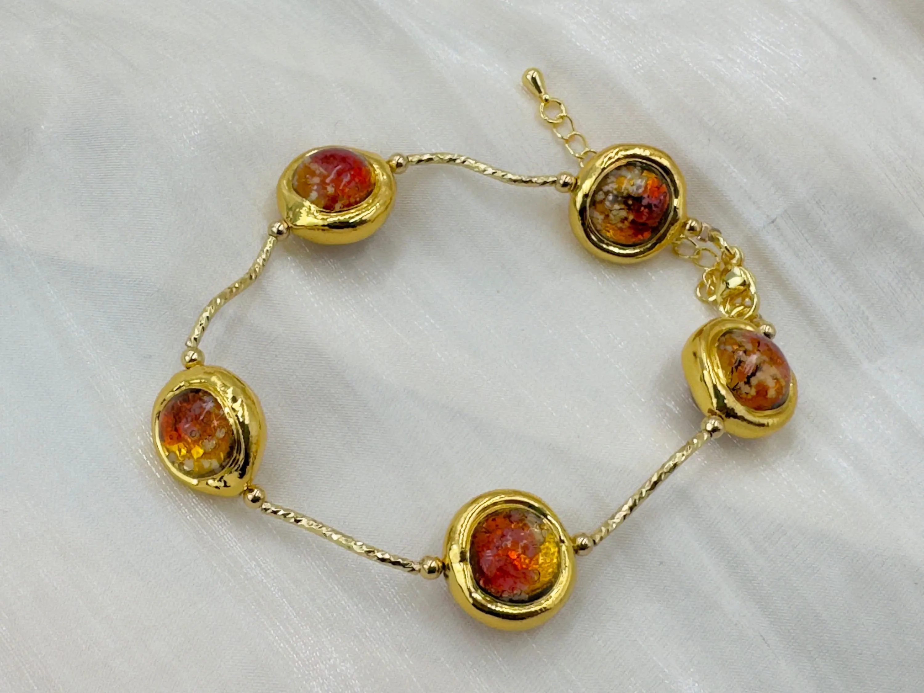 Colorful cat eye murano glass beads necklace.