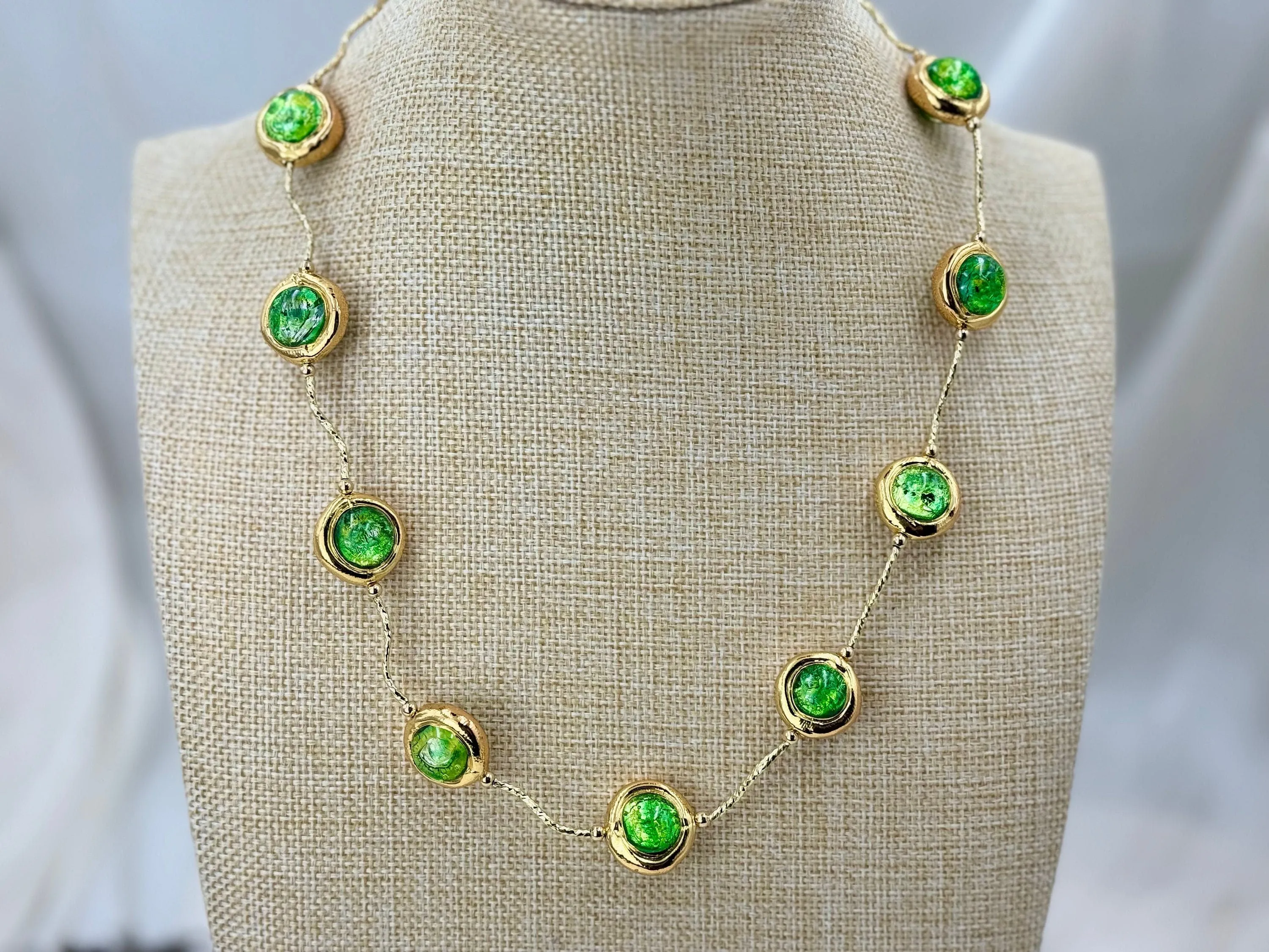 Colorful cat eye murano glass beads necklace.