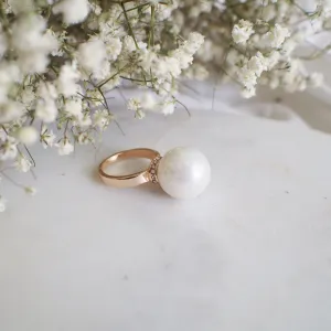 Joan Statement Pearl Crystal Rose Gold Ring