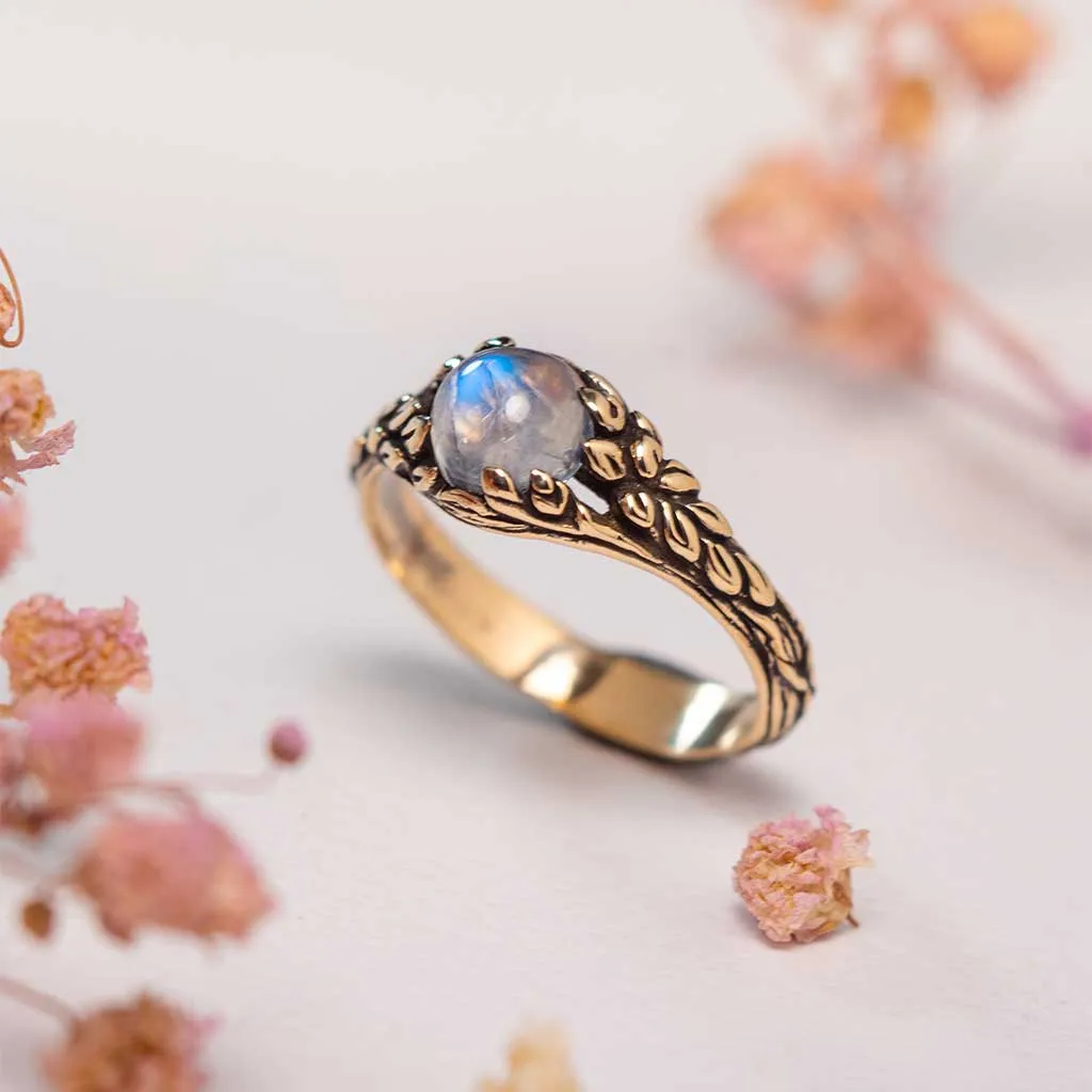 MOONSTONE RING GAO | 14K BLACK GOLD & RAINBOW MOONSTONE