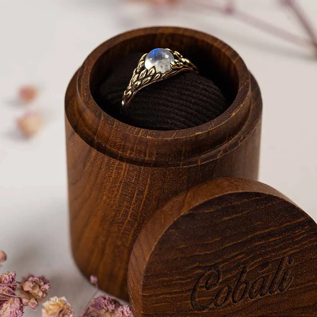 MOONSTONE RING GAO | 14K BLACK GOLD & RAINBOW MOONSTONE