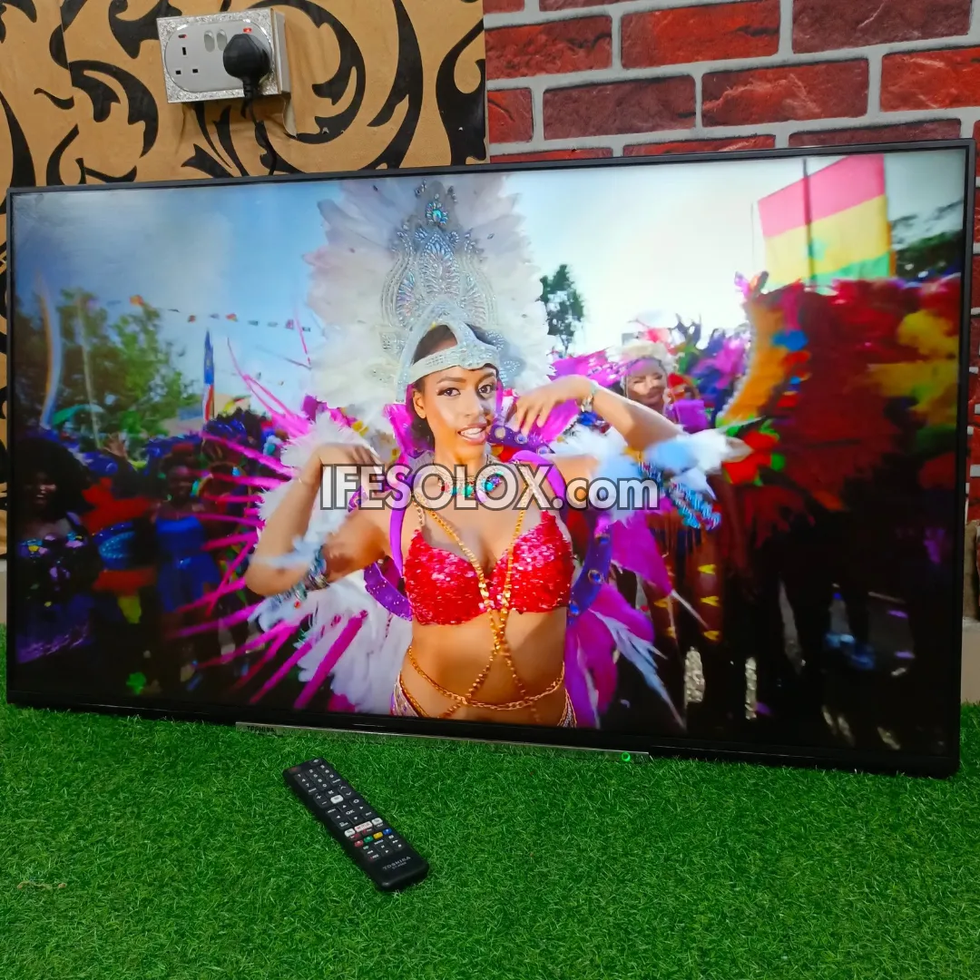 TOSHIBA 49 Inch Smart 4K UHD LED TV (Built-in WiFi, Screen Mirroring) - London Used
