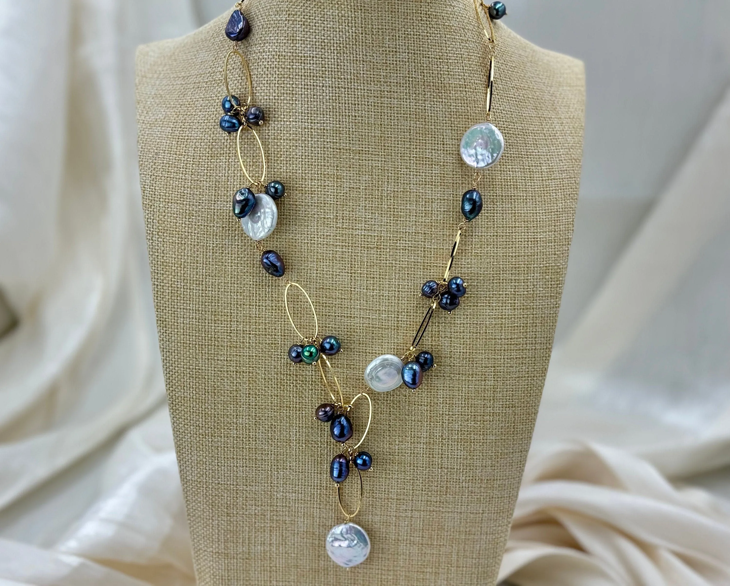 Vintage black pearl necklace